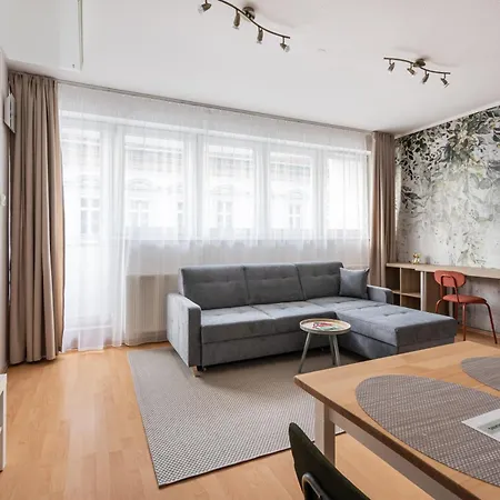 Aspen Aura Apartment